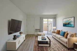 Photo #5: 250020027 Listing