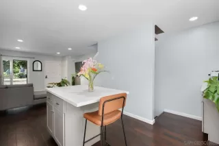 Photo #5: 250020044 Listing