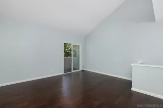 Photo #6: 250020044 Listing