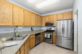 Photo #5: 250020047 Listing