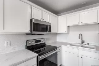 Photo #4: 250020113 Listing 