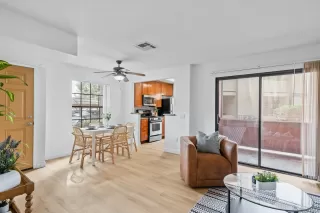 Photo #5: 250020151 Listing