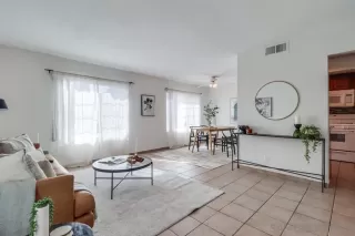 Photo #3: 250020188 Listing 