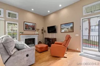 Photo #4: 250020385 Listing