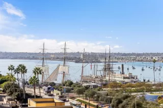 Photo #3: 250020395 Listing