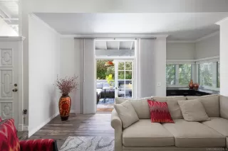 Photo #2: 250020494 Listing 