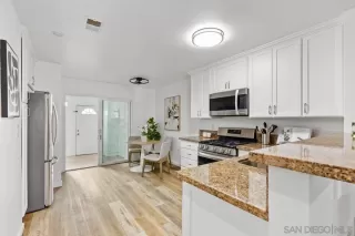 Photo #6: 250020507 Listing