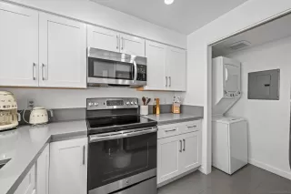 Photo #6: 250020543 Listing