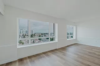 Photo #2: 250020559 Listing