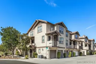 Photo #1: 250020579 Listing