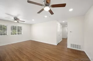 Photo #4: 250020679 Listing