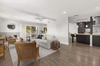 Photo #2: 250020696 Listing 