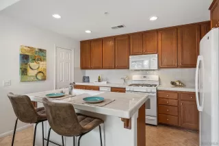 Photo #2: 250020709 Listing 