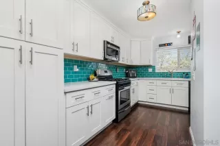 Photo #2: 250020724 Listing