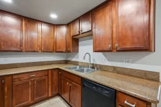 Photo #6: 250020801 Listing 