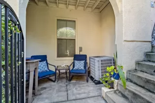 Photo #1: 250020804 Listing 