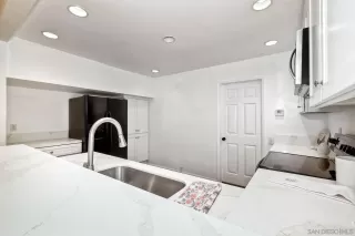 Photo #5: 250020815 Listing