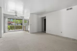 Photo #1: 250020816 Listing