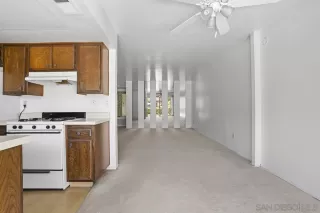 Photo #2: 250020816 Listing