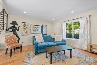 Photo #2: 250020825 Listing 