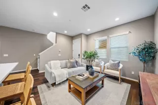 Photo #2: 250020828 Listing