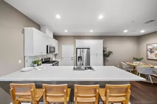 Photo #3: 250020828 Listing