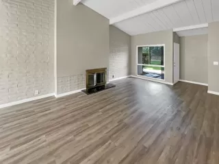 Photo #2: 250020849 Listing 