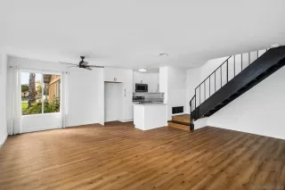 Photo #1: 250020867 Listing 