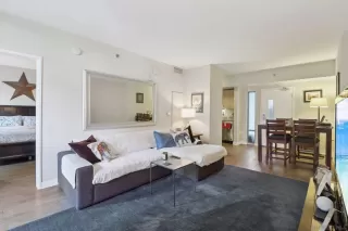 Photo #1: 250020953 Listing