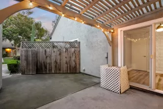 Photo #3: 250021049 Listing