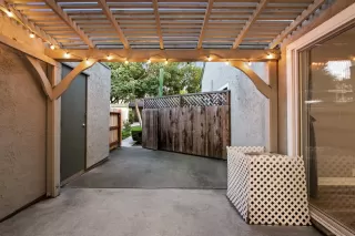 Photo #5: 250021049 Listing