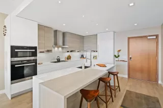 Photo #2: 250021082 Listing