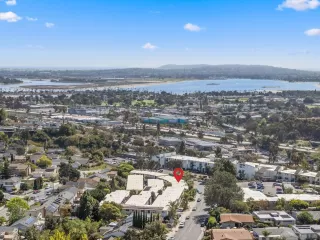 Photo #2: 250021096 Listing