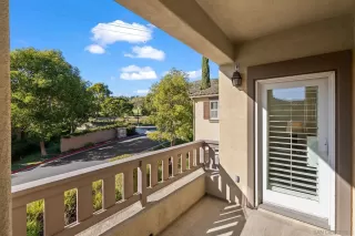 Photo #2: 250021124 Listing