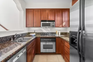 Photo #6: 250021124 Listing