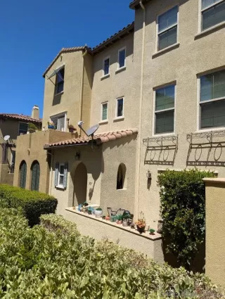 Photo #1: 250021128 Listing