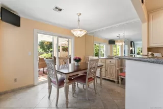 Photo #3: 250021196 Listing