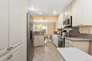 Photo #5: 250021196 Listing