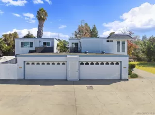 Photo #2: 250021201 Listing 