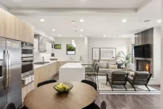 Photo #3: 250021221 Listing 