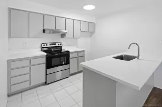 Photo #2: 250021264 Listing