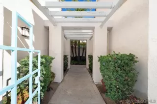 Photo #2: 250021266 Listing