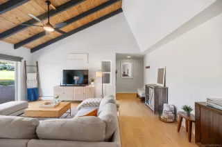 Photo #2: 250021310 Listing