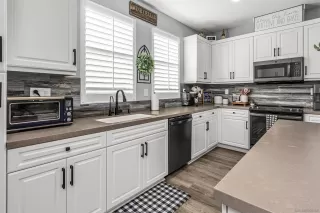 Photo #3: 250021321 Listing 