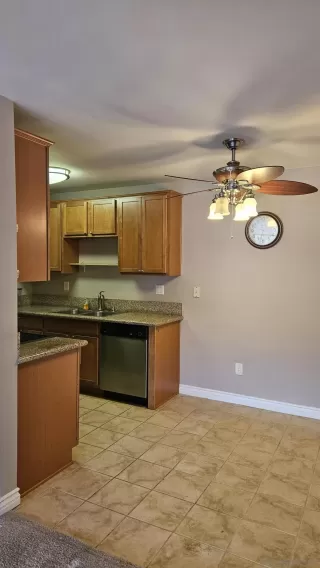 Photo #4: 250021322 Listing