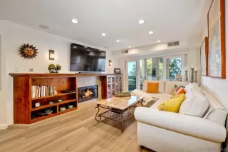 Photo #1: 250021323 Listing