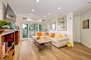 Photo #2: 250021323 Listing