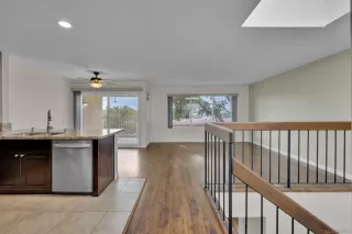 Photo #4: 250021333 Listing