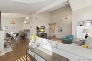 Photo #1: 250021339 Listing 