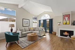 Photo #2: 250021339 Listing 